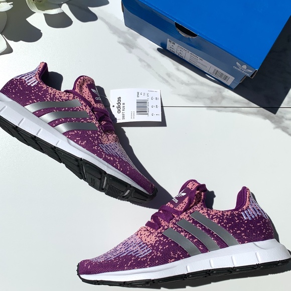 adidas | Swift Run W6 - Picture 4 of 9